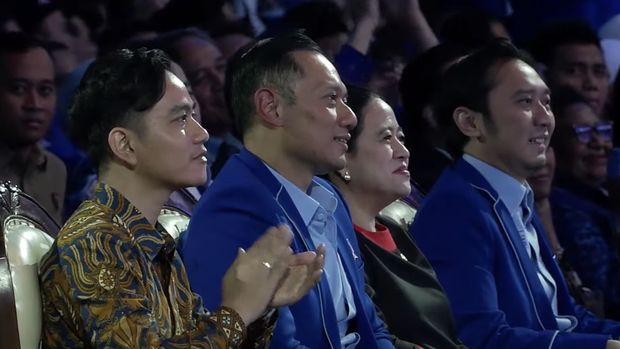 Gibran rakabuming raka , Agus Harimurti Yudhoyono (AHY), dan Puan Maharani di Penutupan Kongres VI Partai Demokrat 2025