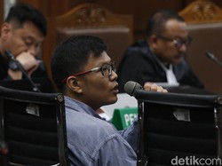 Ronald Tannur Bantah Pacaran dengan Dini Sera