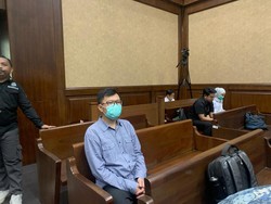 Ronald Tannur Jadi Saksi Sidang Kasus Suap 3 Hakim Pembebasnya