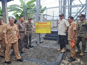 Belum Kantongi Izin, Proyek Pembangunan Tower Provider di Bojonegoro Disegel Belum Kantongi Izin, Proyek Pembangunan Tower Provider di Bojonegoro Disegel