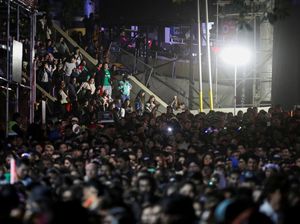 Ada Pemadaman Listrik, Ribuan Pengunjung Festival di Chile Bubar