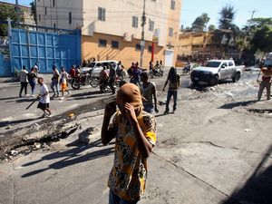 Haiti Mencekam Saat Geng Bersenjata Serang Kawasan Ibu Kota Haiti Mencekam Saat Geng Bersenjata Serang Kawasan Ibu Kota