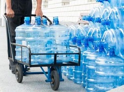 Pakar Tegaskan Air Minum Galon Polikarbonat Tak Sebabkan Kemandulan