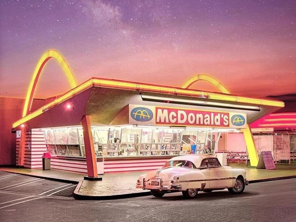 10 McDonalds Keren di Dunia, Gedung Klasik hingga Konsep Pesawat 10 McDonalds Keren di Dunia, Gedung Klasik hingga Konsep Pesawat