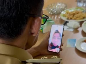 Wabup Bogor Vidcall Kades Viral Tertawakan Bingkisan: Jangan Sampai Terulang