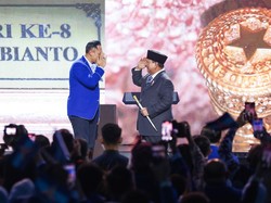 Di Penutupan Kongres Demokrat, AHY Serahkan Tongkat Komando ke Prabowo