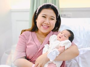 Kiky Saputri Kembali Bekerja Usai Lahiran, Selektif Pilih Job Kiky Saputri Kembali Bekerja Usai Lahiran, Selektif Pilih Job