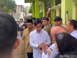 Gibran Cek Makan Bergizi Gratis di Magelang, Tanya soal Menu Susu