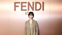 Adu Gaya Artis Korea di Fashion Show Fendi, Song Hye Kyo Hingga Mina TWICE