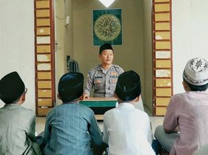 Kisah Aipda Dindin, dari Pengajian Rumah hingga Dirikan Madrasah Kisah Aipda Dindin, dari Pengajian Rumah hingga Dirikan Madrasah