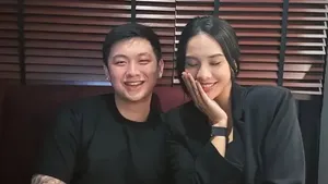 Potret Anya Geraldine dan Tora Widjaja Makin Lengket, Pacaran Nih?