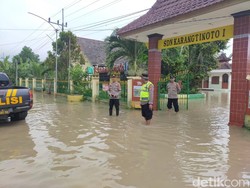 6 Desa di Rengel Tuban Terendam Banjir Luapan Bengawan Solo