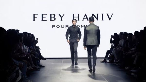 Foto: Fashion Show Feby Haniv yang Disebut Dibiayai dari Uang Korupsi Ayahnya