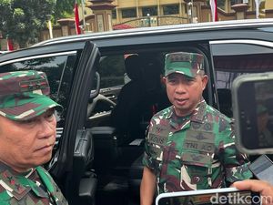 Video: Panglima Buka Suara soal Prajurit TNI Serang Mapolres Tarakan Video: Panglima Buka Suara soal Prajurit TNI Serang Mapolres Tarakan