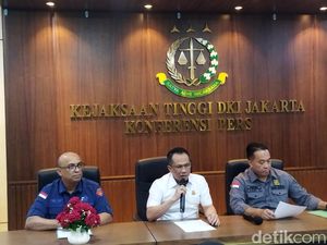 Eks Jaksa Kejari Jakbar Tilap Barbuk Robot Trading Fahrenheit Rp 11,5 M Eks Jaksa Kejari Jakbar Tilap Barbuk Robot Trading Fahrenheit Rp 11,5 M
