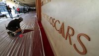 Melihat Kesibukan Persiapan Oscar 2025