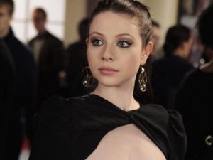 Sosok Michelle Trachtenberg, Bintang Gossip Girl Meninggal pada Usia 39 Tahun