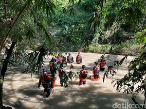 Petani di Bojonegoro Hilang Terseret Arus Banjir Bandang