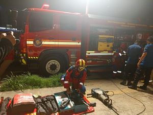 Seberat Ini Proses Evakuasi Jasad Bos Ruko yang Dicor di Jaktim