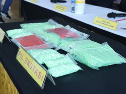 Polisi Tangkap Pengedar Narkoba di Jakbar, 14 Ribu Pil Ekstasi Disita