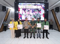 Baksos Polri Presisi Digelar Polres Bojonegoro Bersama Mahasiswa