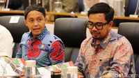 Momen Menhut Raker dengan Komisi IV DPR