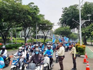 Video Buruh: Pemerintah Sekarang Pro Industri, yang Sebelumnya Doyan Impor Video Buruh: Pemerintah Sekarang Pro Industri, yang Sebelumnya Doyan Impor