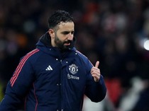 Video Amorim Bela Bruno Fernandes yang Kena Kritik Roy Keane