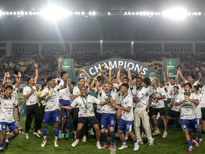 Kapan Bonus Juara PSIM Jogja Cair? Ini Bocoran Manajer Kapan Bonus Juara PSIM Jogja Cair? Ini Bocoran Manajer
