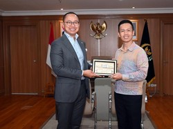 Eddy Soeparno Bertemu Wamendag Singapura, Bahas Kerja Sama CCS