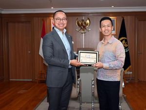 Eddy Soeparno Bertemu Wamendag Singapura, Bahas Kerja Sama CCS Eddy Soeparno Bertemu Wamendag Singapura, Bahas Kerja Sama CCS