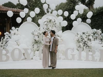 Its a Baby Boy! Kebahagiaan Aaliyah Massaid dan Thariq Gelar Gender Reveal