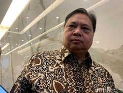 IHSG dan Rupiah Kebakaran, Airlangga Bilang Begini