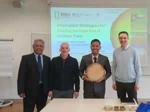Lulus S3 di Austria, Riset Dosen IPB Manfaatkan Limbah Sawit Jadi Bahan Konstruksi Lulus S3 di Austria, Riset Dosen IPB Manfaatkan Limbah Sawit Jadi Bahan Konstruksi