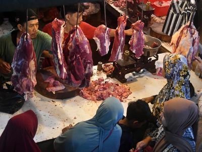 Geliat Penjualan Daging Sapi di Awal Ramadan, Harga Naik