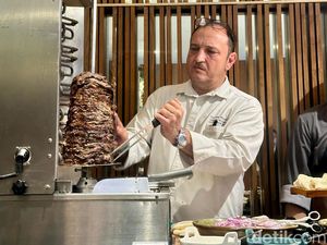 Puas Buka Puasa Pakai Doner Kebab hingga Sate Gapit di Sini Puas Buka Puasa Pakai Doner Kebab hingga Sate Gapit di Sini