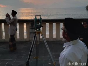 Hilal Tak Terlihat di Pantai Srau Pacitan Hilal Tak Terlihat di Pantai Srau Pacitan