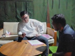 Urusi Surat Menyurat di Lokasi Retreat, Mas Dhito: Di Manapun Tetap Kerja