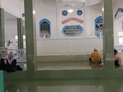 Makam Zainuddin Abdul Madjid Ramai Didatangi Peziarah Jelang Ramadan