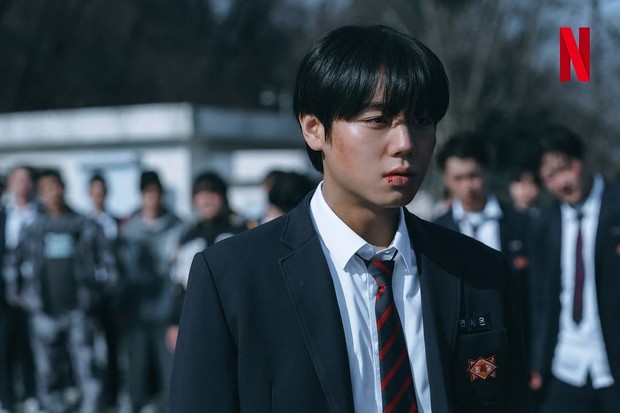 Potret Park Ji Hoon dalam drama 'Weak Hero Class 2'