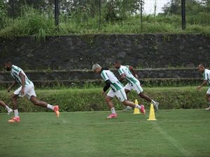 Pieter Huistra Janjikan Kemenangan Saat PSS Jamu Barito Putera Pieter Huistra Janjikan Kemenangan Saat PSS Jamu Barito Putera