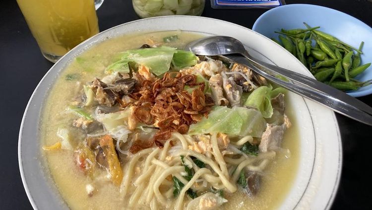 3 Resep Mie Kuah Gurih Sedap: Pilihan Makan Malam Menggoda Selera