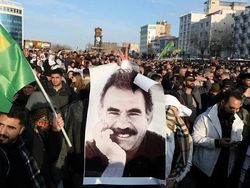 Militan Kurdi Umumkan Gencatan Senjata dengan Turki Usai Konflik 40 Tahun