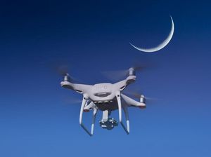 Uni Emirat Arab Pantau Hilal Ramadhan Pakai Drone Berteknologi AI