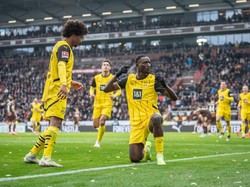 St. Pauli Vs Borussia Dortmund: Die Borussen Menang 2-0