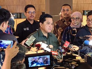 Erick Thohir Tegaskan Danantara Berbeda dengan 1MDB Malaysia Erick Thohir Tegaskan Danantara Berbeda dengan 1MDB Malaysia