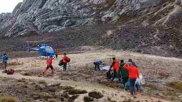 Jenazah 2 Pendaki Carstensz Diterbangkan ke Jakarta Hari Ini