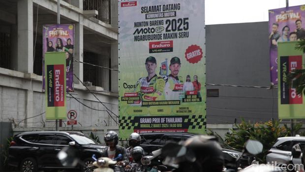 Nobar MotoGP 2025 di Menara Bank Mega, Jakarta, Minggu (2/3/2025)