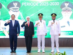 Pesan Khusus Khofifah Saat Hadiri Sertijab Wali Kota Batu