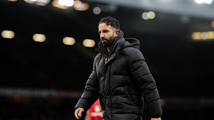 MANCHESTER, ENGLAND - MARCH 2: Manchester United Head Coach / Manager Ruben Amorim looks on during the Emirates FA Cup Fifth Round match between Manchester United and Fulham at Old Trafford on March 2, 2025 in Manchester, England. (Photo by Ash Donelon/Manchester United via Getty Images)